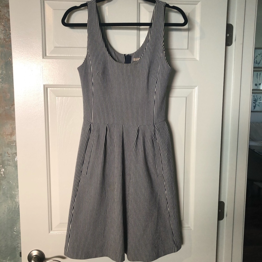 Banana republic stripe dress